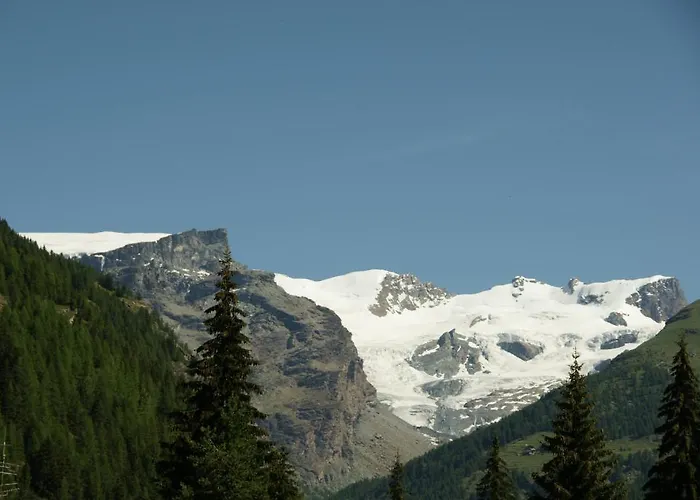 Hotel Le Petit Abri 3*