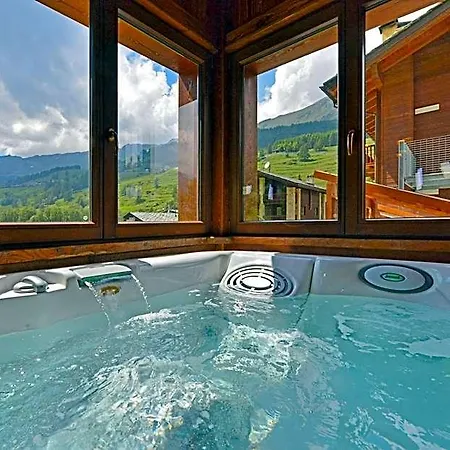 Le Petit Abri Otel Champoluc
