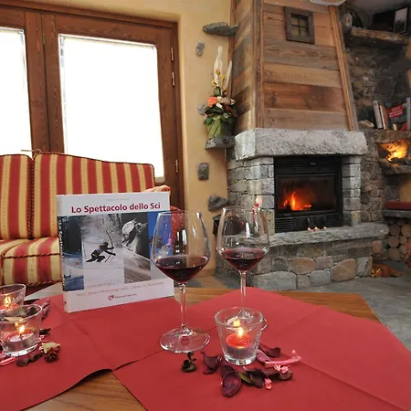Le Petit Abri Szálloda Champoluc