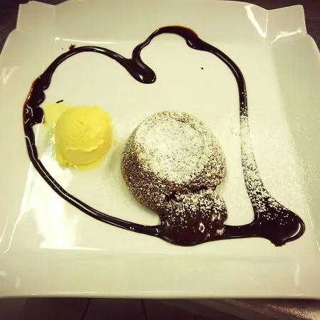Le Petit Abri 3*